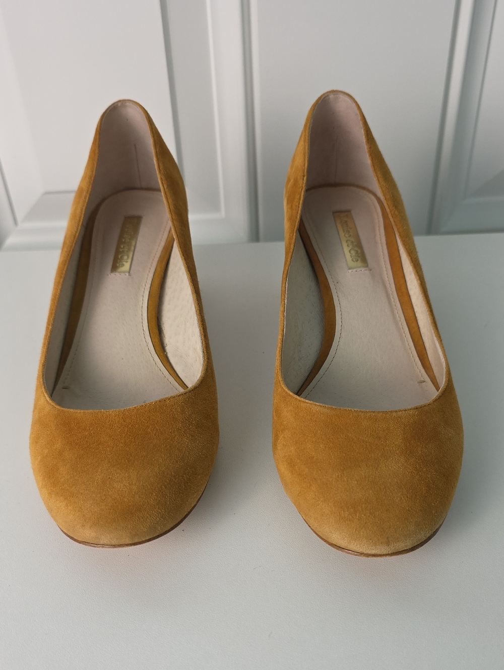 Louise et Cie Suede Round-Toe Pumps in Mustard Yellow.  Size 7 1/2